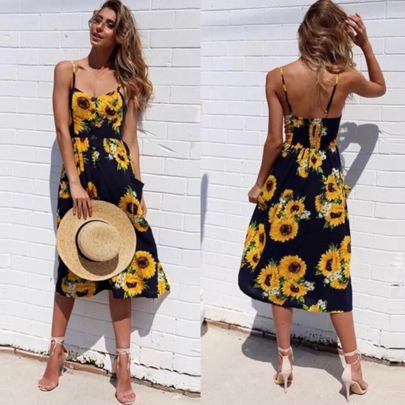 Dresses & Skirts - NEW Navy/Yellow Sunflower Print Sundress